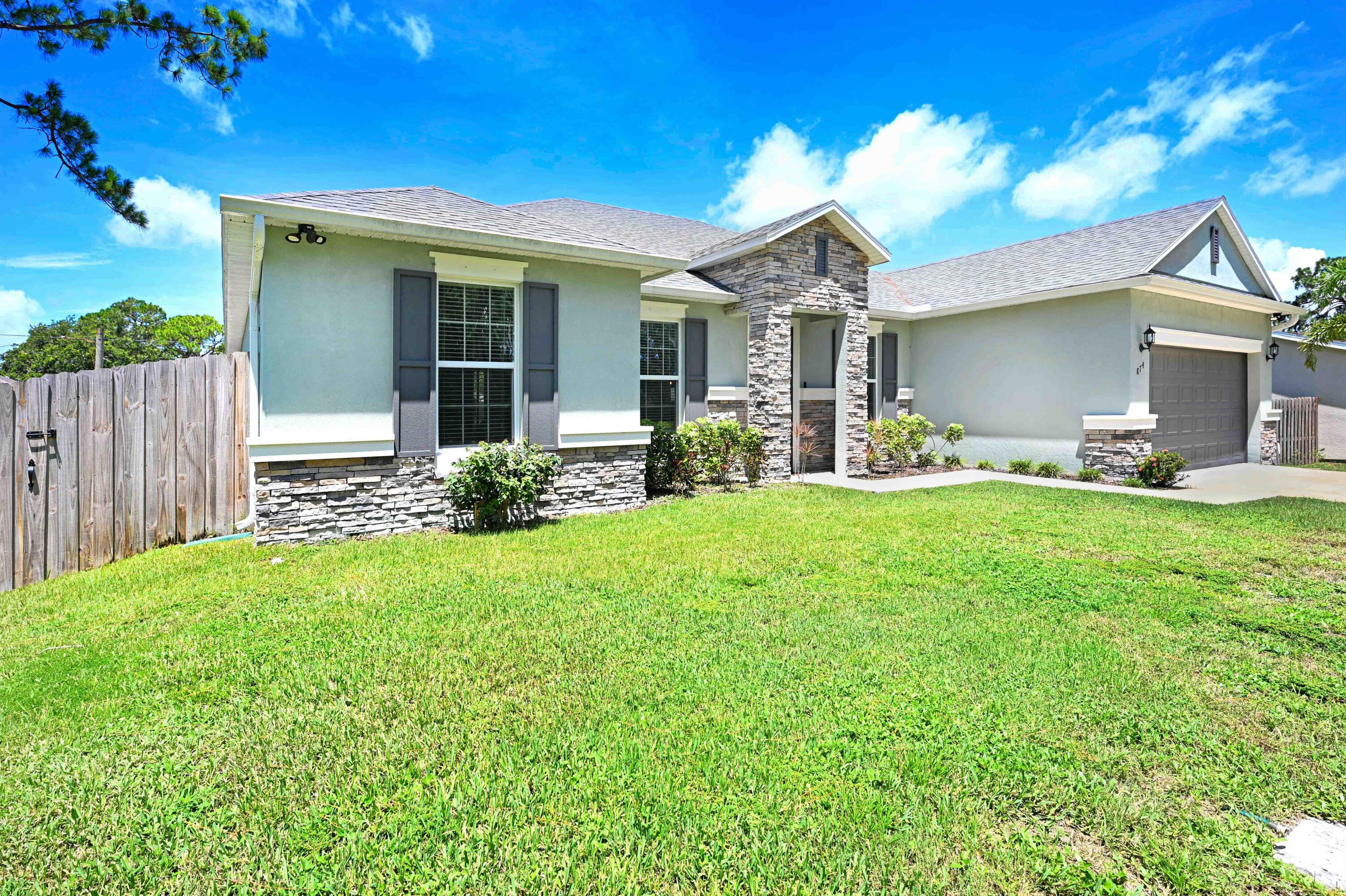 874 Cochran Road Southeast Palm Bay, FL 32909 - Photo 3 of 34 Angle of Home