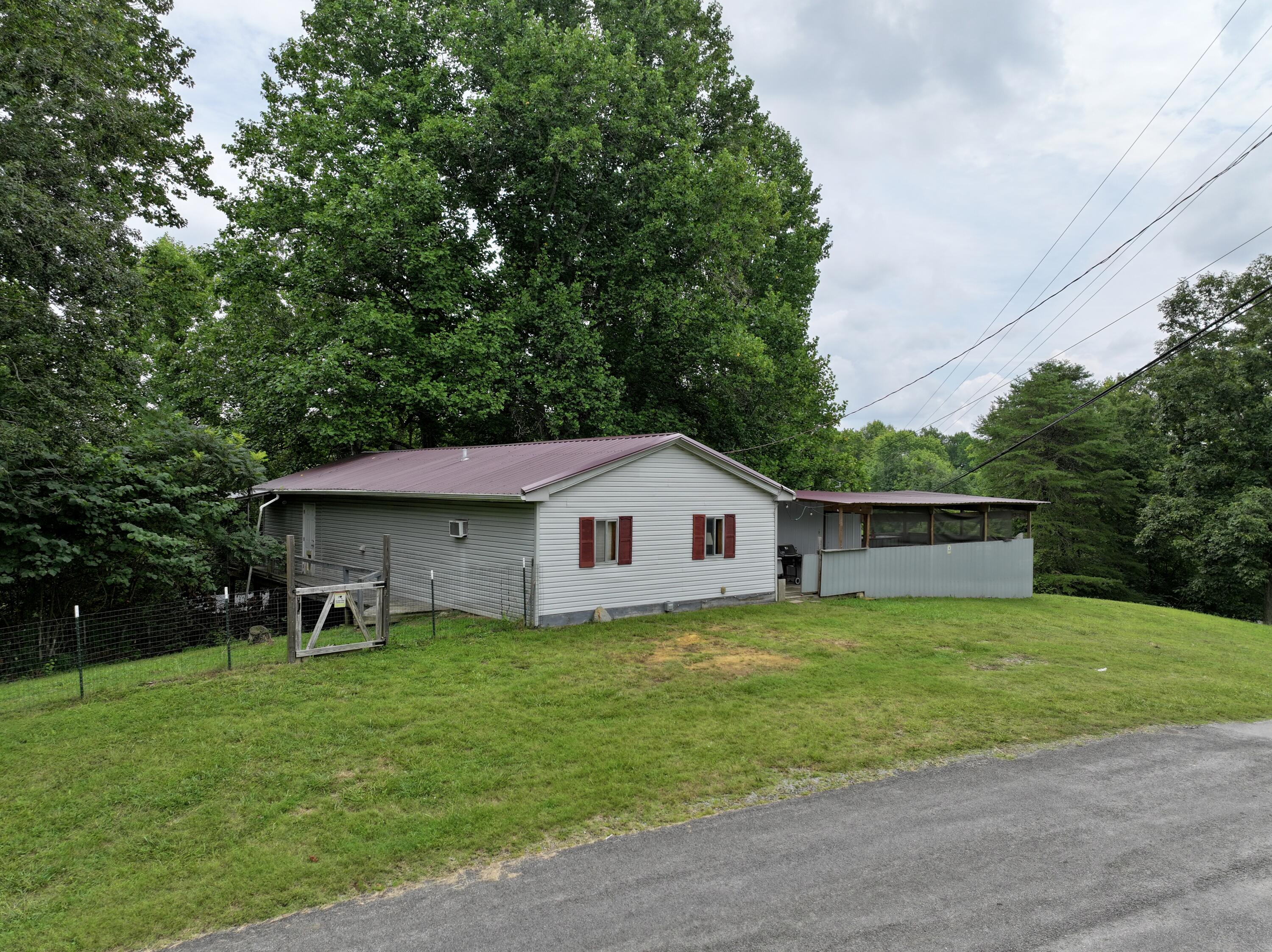 34 Dudley Hill Road Nancy, KY 42544 - Photo 4 of 47 DJI_20230805011521_0027_D