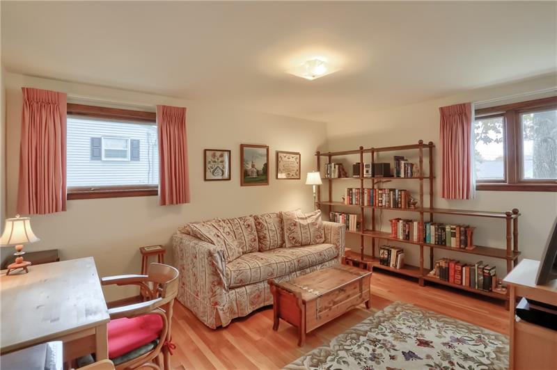 9384 Hilliard Road Pittsburgh, PA 15237 - Photo 15 of 25 Second bedroom is spacious with two large windows and hardwood floors.