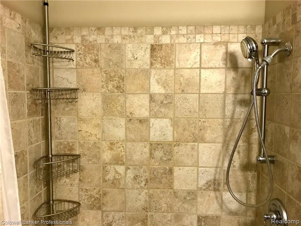 4083 Slattery Road North Branch, MI 48461 - Photo 22 of 26 IMG_1822.jpg