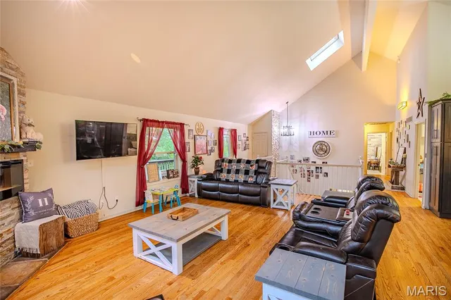 $584,000 | 532 Fairfield Valley Road, Pacific, MO 63069