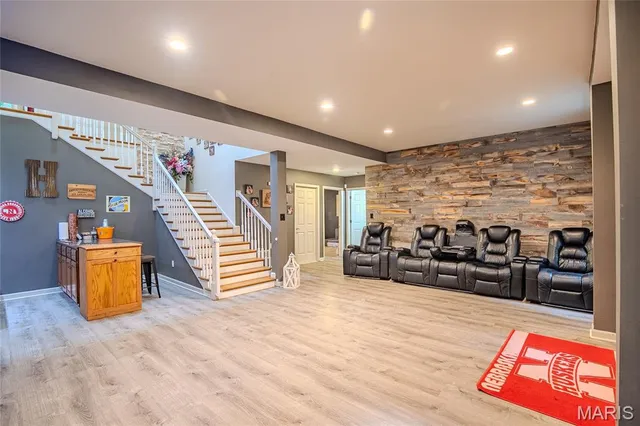 $584,000 | 532 Fairfield Valley Road, Pacific, MO 63069