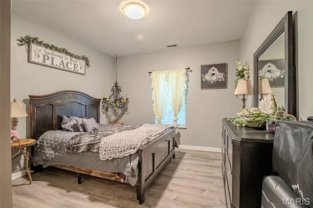 $584,000 | 532 Fairfield Valley Road, Pacific, MO 63069