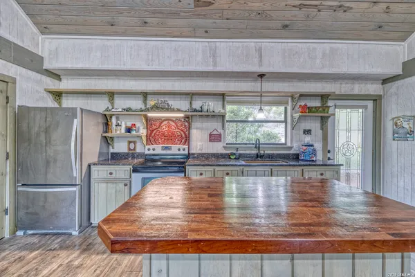 $399,000 | 24499 Highway 83, Concan, TX 78838