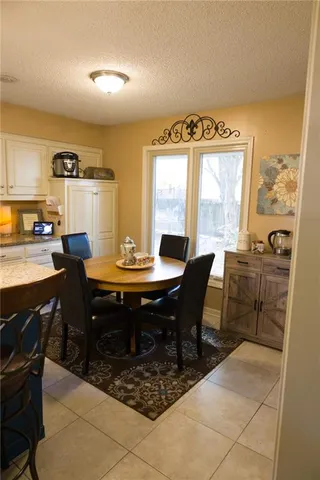 $364,900 | 1513 Northwest Weatherstone Court, Blue Springs, MO 64015