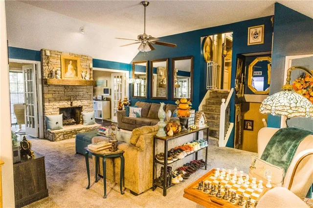 $364,900 | 1513 Northwest Weatherstone Court, Blue Springs, MO 64015