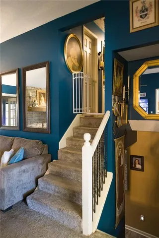 $364,900 | 1513 Northwest Weatherstone Court, Blue Springs, MO 64015