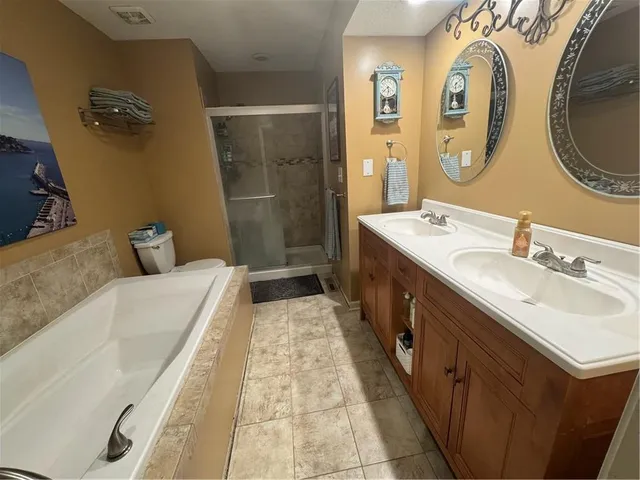 $364,900 | 1513 Northwest Weatherstone Court, Blue Springs, MO 64015