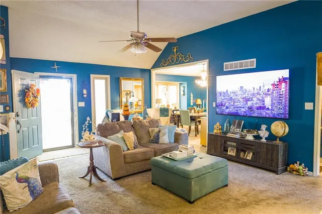 $364,900 | 1513 Northwest Weatherstone Court, Blue Springs, MO 64015