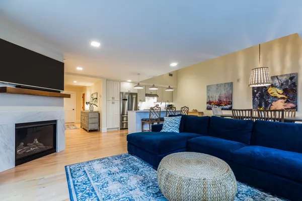 $4,600 | 1 Franklin Street, Unit 2B, Exeter, NH 03833