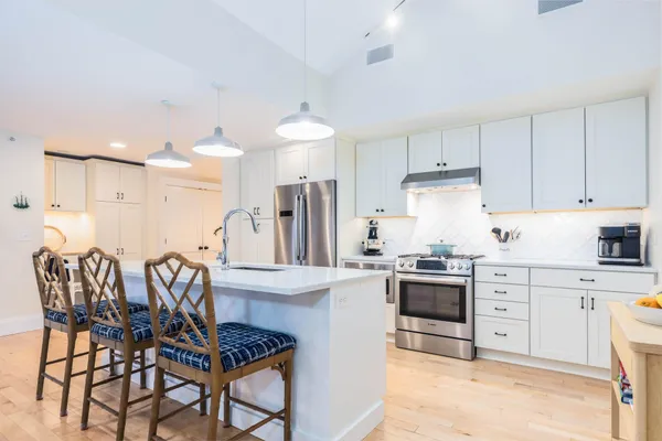 $4,600 | 1 Franklin Street, Unit 2B, Exeter, NH 03833