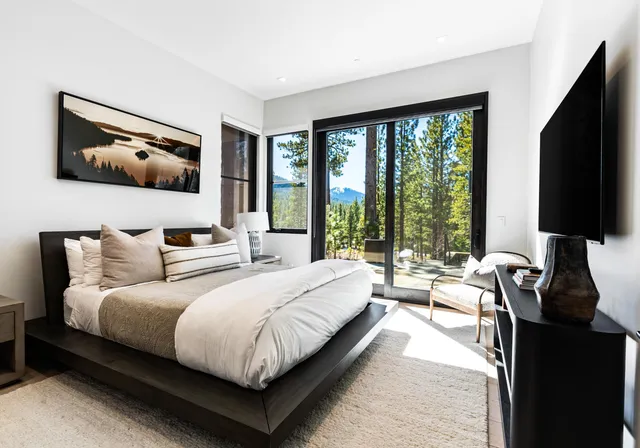 $4,995,000 | 7750 Lahontan Drive, Truckee, CA 96161