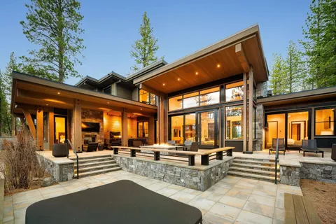 $4,995,000 | 7750 Lahontan Drive, Truckee, CA 96161