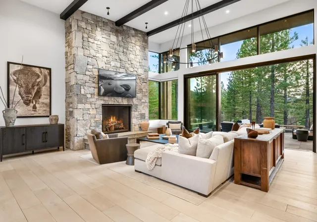 $4,995,000 | 7750 Lahontan Drive, Truckee, CA 96161