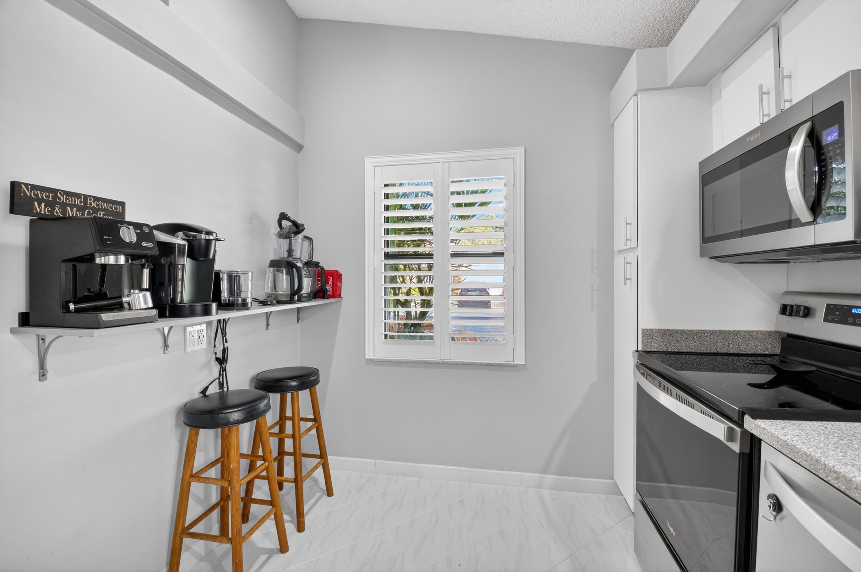 8188 Sweetbriar Way Boca Raton, FL 33496 - Photo 15 of 47 DSC_4831