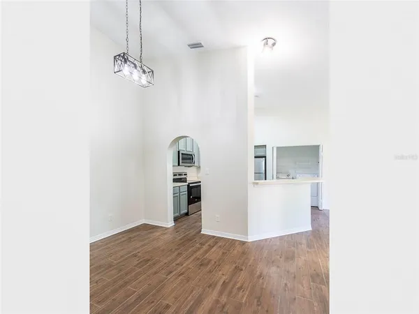 $1,600 | 36921 Value Circle, Dade City, FL 33525