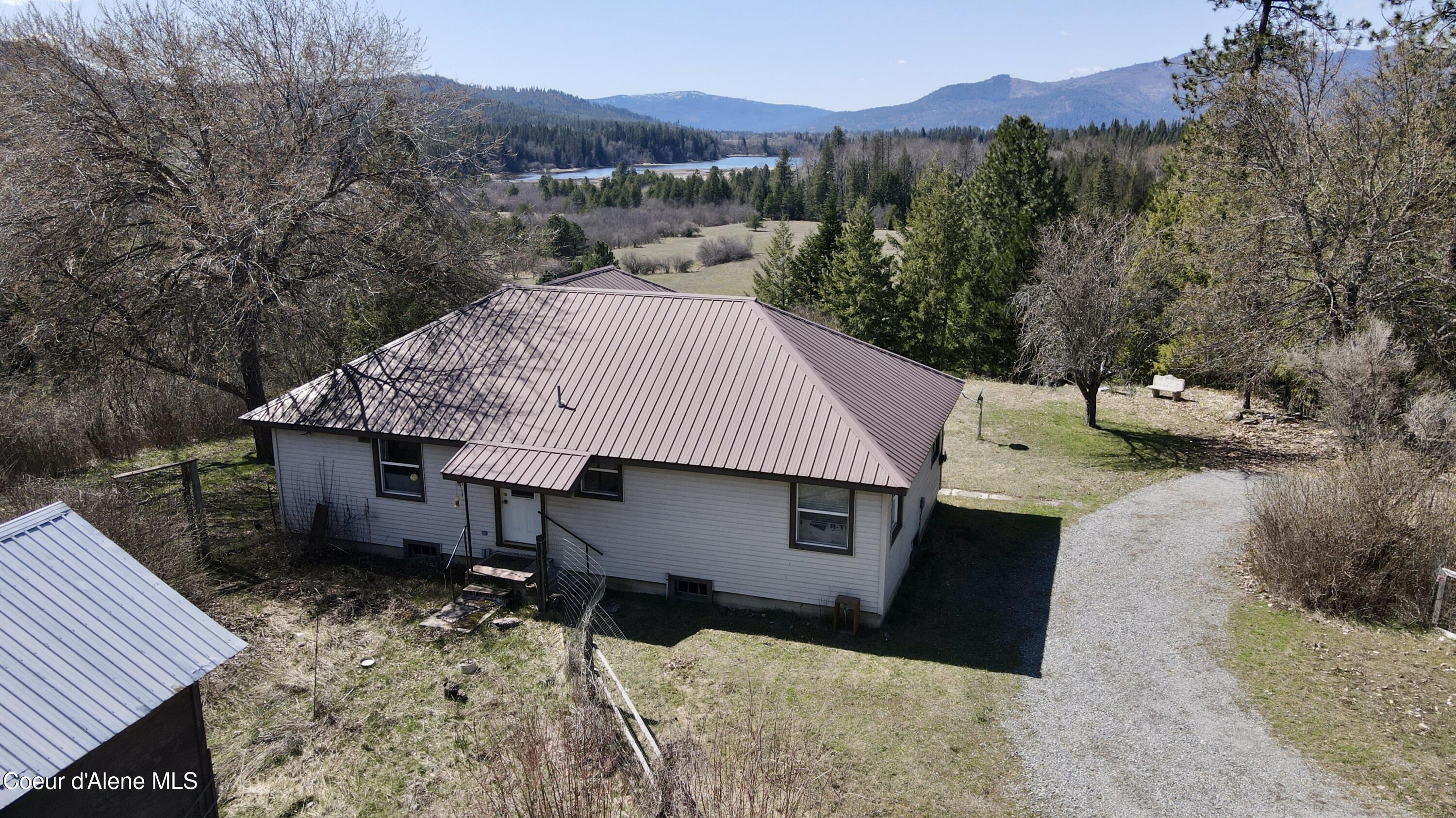 3216 Dufort Road Sagle, ID 83860 - Photo 33 of 99 View to the west over house 2