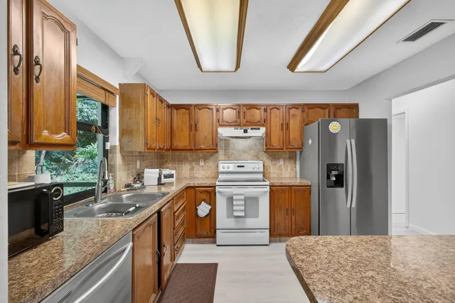 $10,000 | 2340 B Road, Loxahatchee Groves, FL 33470