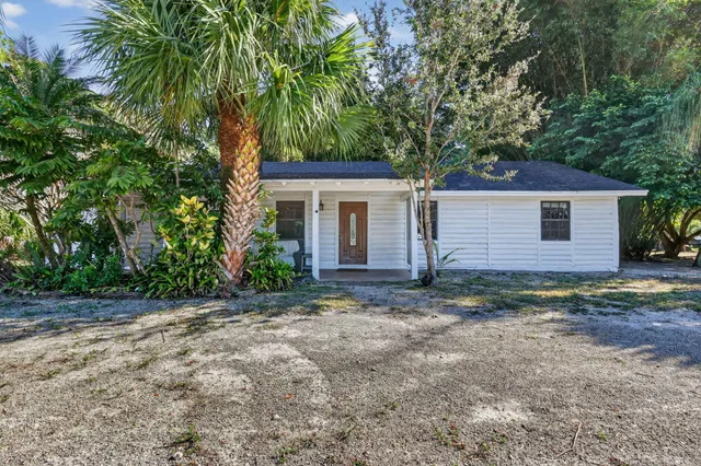 $10,000 | 2340 B Road, Loxahatchee Groves, FL 33470