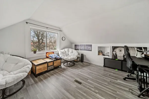 $359,900 | 5805 South Kilbourn Avenue, Chicago, IL 60629