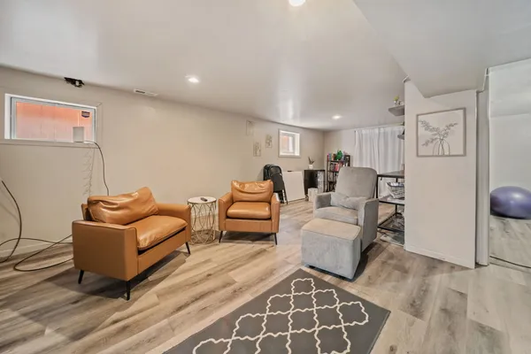 $359,900 | 5805 South Kilbourn Avenue, Chicago, IL 60629