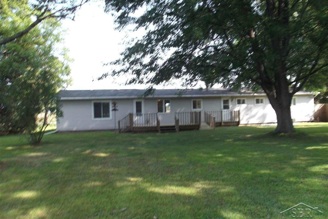 5962 Baker Road Bridgeport, MI 48722 - Photo 8 of 11 31329335-7.JPG