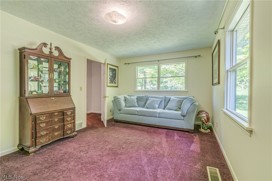 10070 Chardon Road Chardon, OH 44024 - Photo 18 of 35 Gallery Image 18