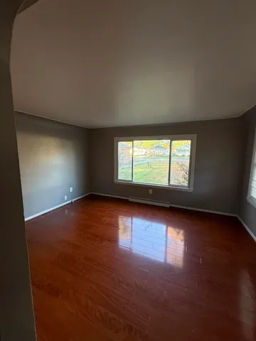 $165,000 | 27725 Norfolk Street, Livonia, MI 48152