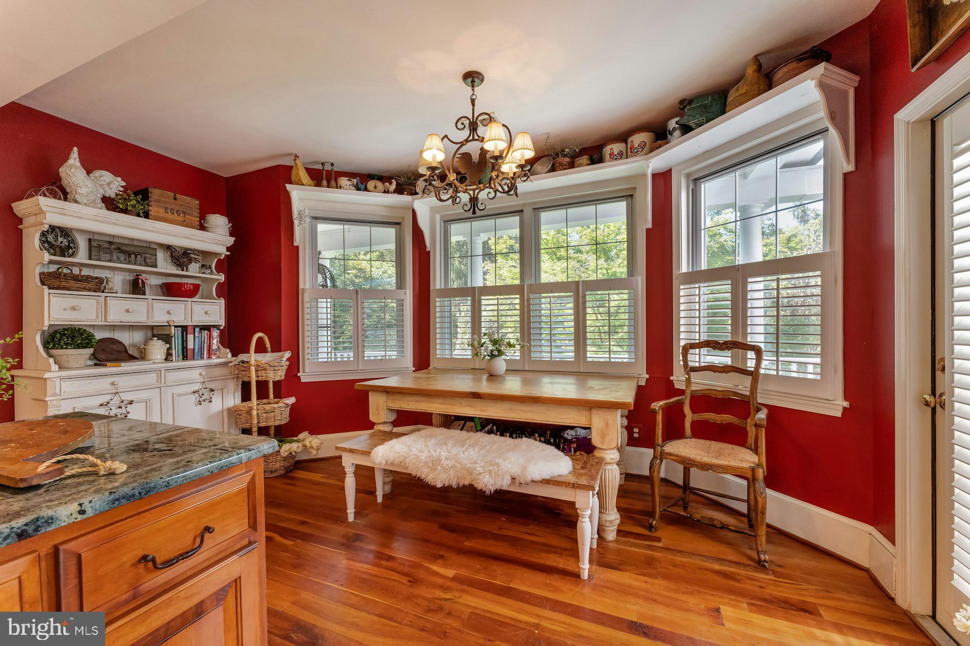 2731 Hidden Road Vienna, VA 22181 - Photo 16 of 61 Breakfast nook