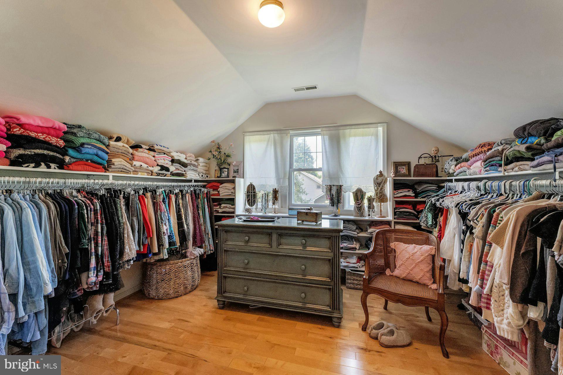 2731 Hidden Road Vienna, VA 22181 - Photo 39 of 61 Upper level closet off BR