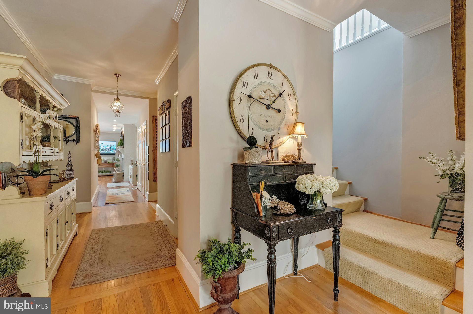 2731 Hidden Road Vienna, VA 22181 - Photo 8 of 61