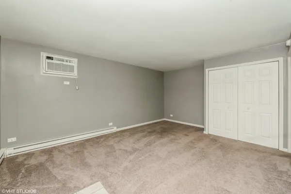 $1,050 | 20 St Thomas Colony Street, Unit 7, Fox Lake, IL 60020
