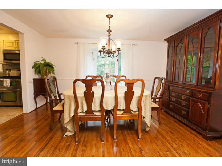 121 Iron Master Road Cherry Hill, NJ 08034 - Photo 7 of 22 Dining Room