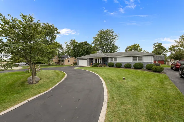 $399,900 | 2817 Leven Avenue, New Lenox, IL 60451