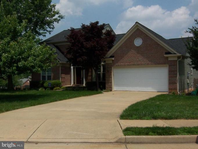 5 Leamington Road Fredericksburg, VA 22406 - Photo 1 of 15 FABULOUS LOCATION