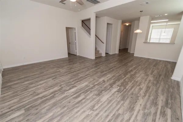 $2,200 | 38 Santa Barbara Drive, Manvel, TX 77578