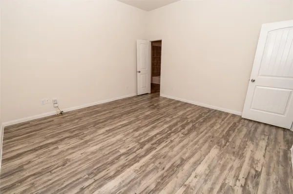 $2,200 | 38 Santa Barbara Drive, Manvel, TX 77578
