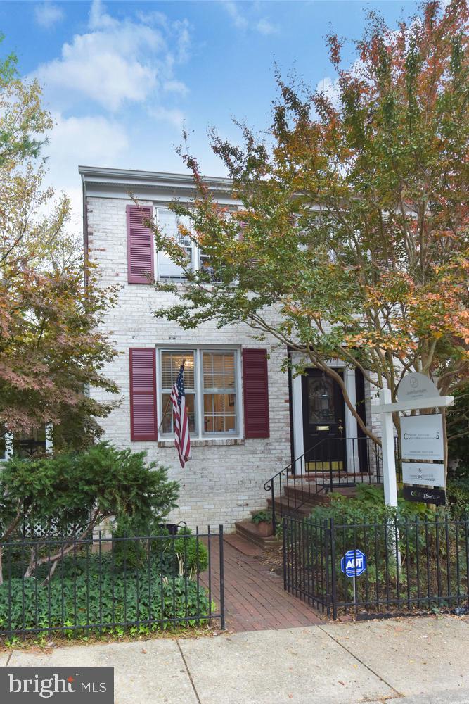 6307 Fort Hunt Road Alexandria, VA 22307 - Photo 2 of 58 Gallery Image 2