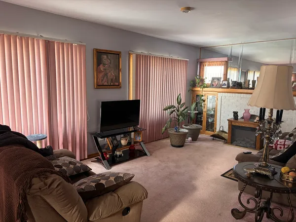 $342,500 | 153 South 18th Avenue, Maywood, IL 60153