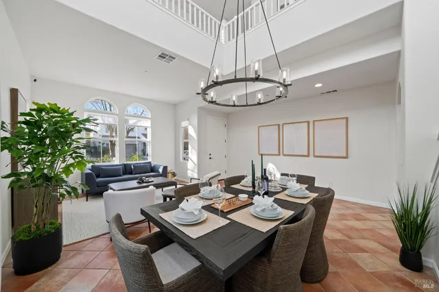 $1,549,000 | 46 Waterbury Lane, Novato, CA 94949