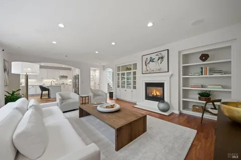 $1,549,000 | 46 Waterbury Lane, Novato, CA 94949