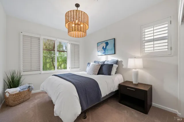 $1,549,000 | 46 Waterbury Lane, Novato, CA 94949