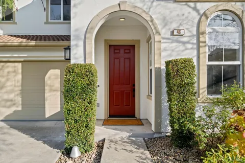 $1,549,000 | 46 Waterbury Lane, Novato, CA 94949