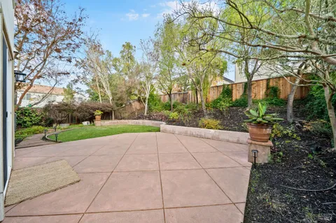 $1,549,000 | 46 Waterbury Lane, Novato, CA 94949