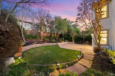 $1,549,000 | 46 Waterbury Lane, Novato, CA 94949