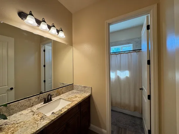 $1,350,000 | 13390 East Falcon Meadow Lane, Clovis, CA 93619