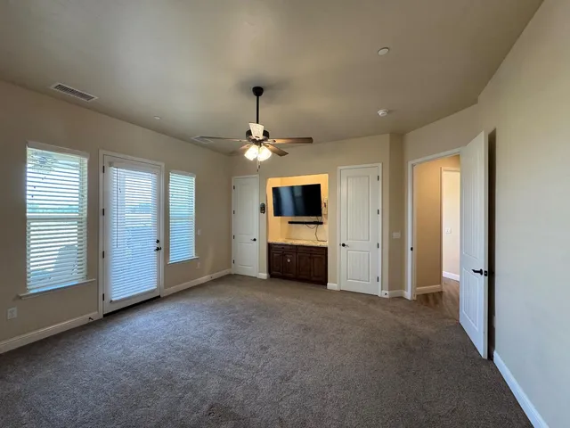 $1,350,000 | 13390 East Falcon Meadow Lane, Clovis, CA 93619