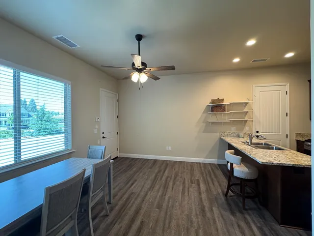 $1,350,000 | 13390 East Falcon Meadow Lane, Clovis, CA 93619