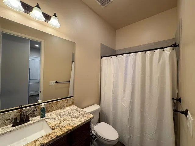 $1,350,000 | 13390 East Falcon Meadow Lane, Clovis, CA 93619