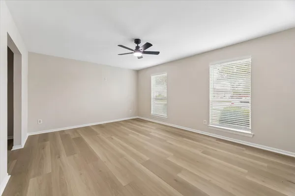 $369,000 | 5015 Kleinmeadow Court, Houston, TX 77066